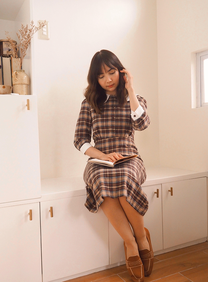 In The Cracks Of Light